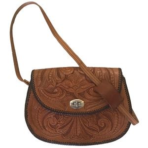 Vintage Tooled Floral Design Leather Purse